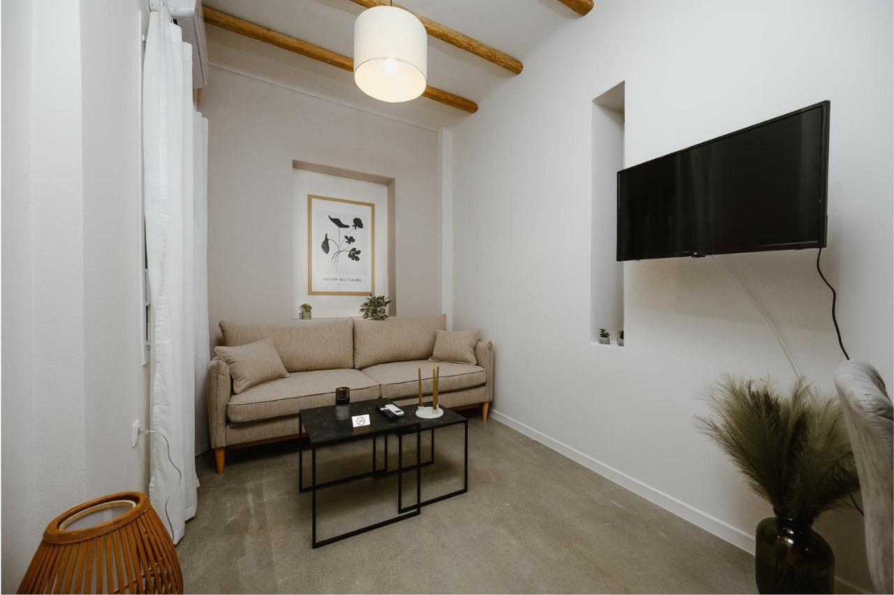 Lb Luxury Apartments Golos Dış mekan fotoğraf