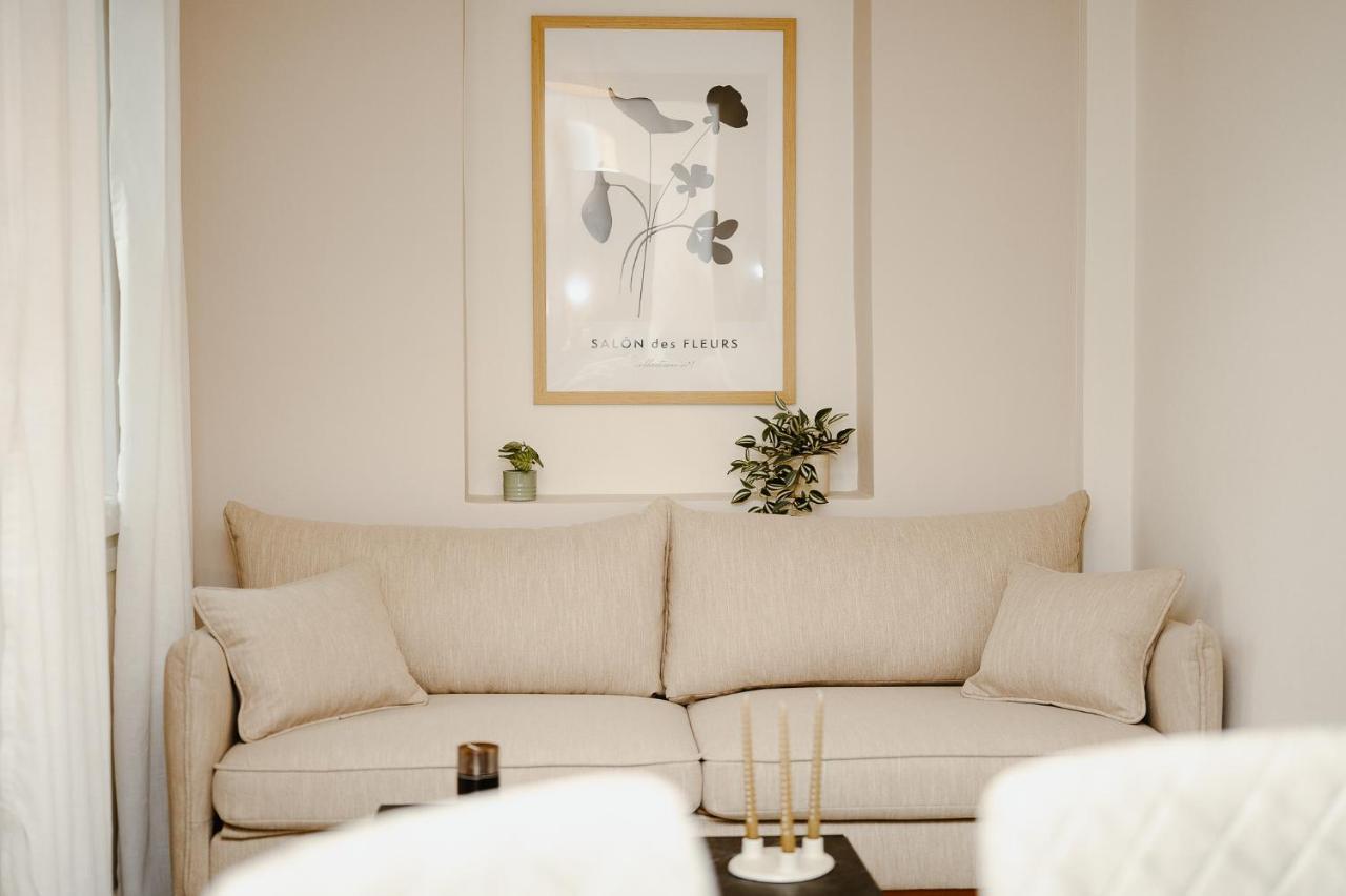 Lb Luxury Apartments Golos Dış mekan fotoğraf